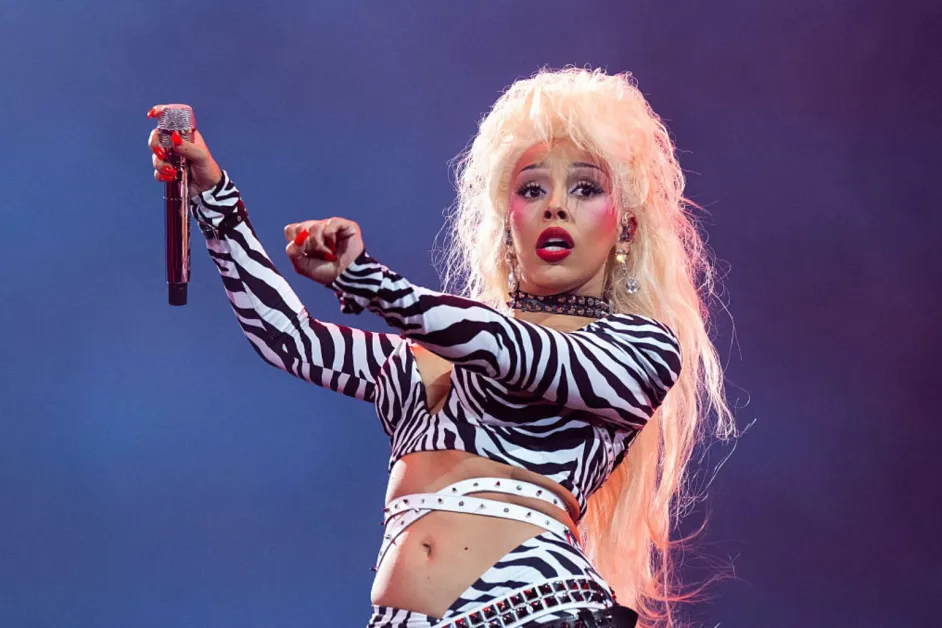 Doja Cat live performance
